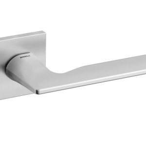 1461 Kiri deurkruk op rozet, satinchrome