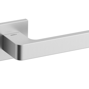 1681 Lario deurkruk op rozet, satinchrome