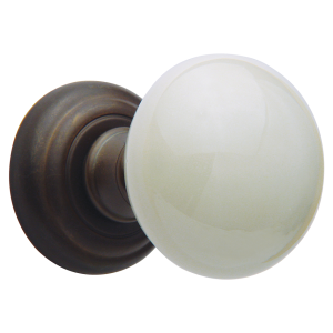 644R/GIR antiekbrons/ ivoor porselein knopkruk op rozet 651 rechts draaibaar